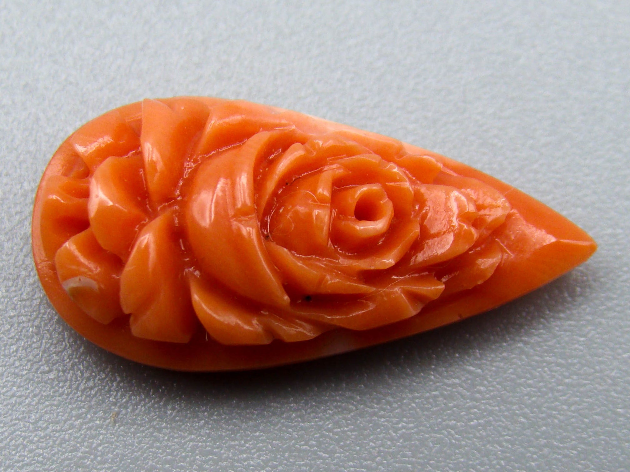 antique coral, natural coral, undyed coral, dark orange coral, Italian coral, pacific coral, Sardinian Coral, sea coral, Mediterranean coral, Mediterranean Cameo, Mediterranean orange, Asien coral, Asien Cameo, handcarved coral, Orange Cameo Coral