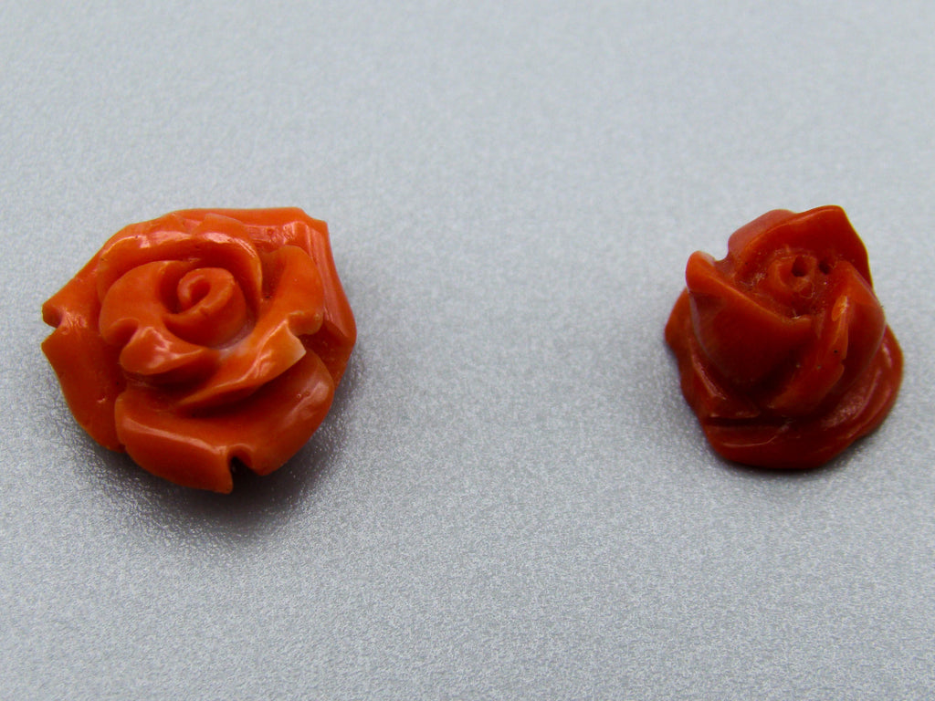 antique coral, natural coral, undyed coral, dark red coral, blood red Coral, Italian coral, pacific coral, Sardinian Coral, sea coral, Mediterranean coral, Mediterranean red Coral, Mediterranean Cameo, coral Cameo, Asien coral, Asien cameo, handcarved coral, aka red Coral