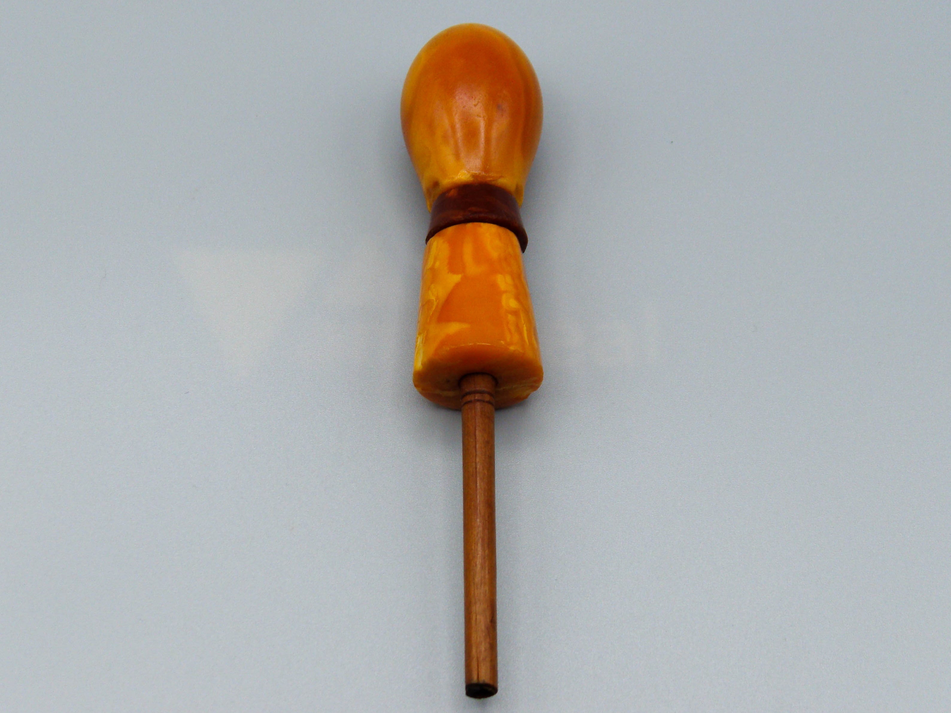baltic amber, amber, hookah, hookah mouthpiece, antique, amber mouthpiecce, egg yolk
