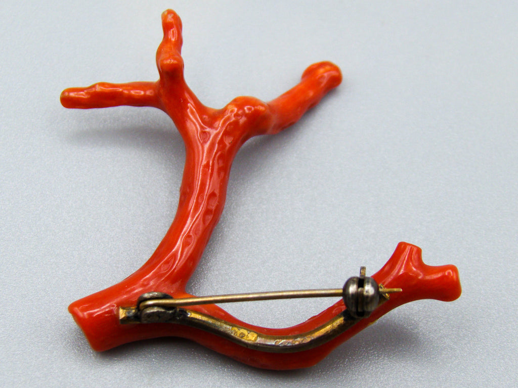 antique coral, natural coral, undyed coral, dark red coral, blood red coral, Italian coral, pacific coral, Sardinian Coral, Coral brooch, sea coral, aka coral