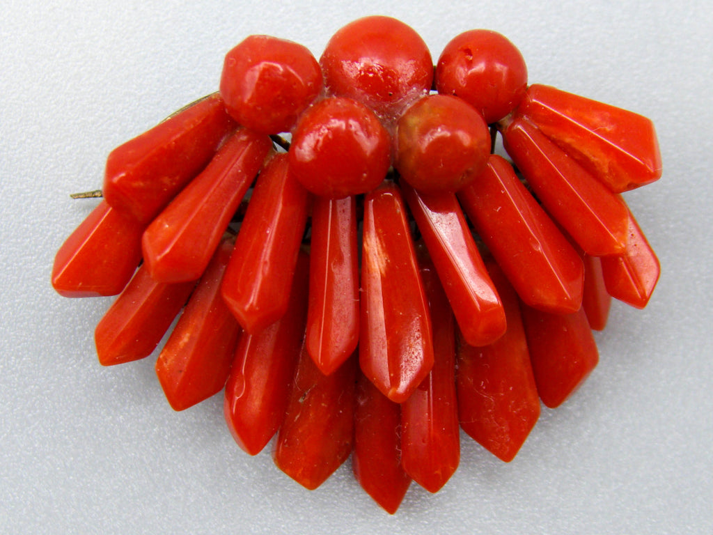 antique coral, natural coral, undyed coral, dark red coral, blood red coral, Italian coral, pacific coral, Sardinian Coral, Coral brooch, sea coral, aka coral