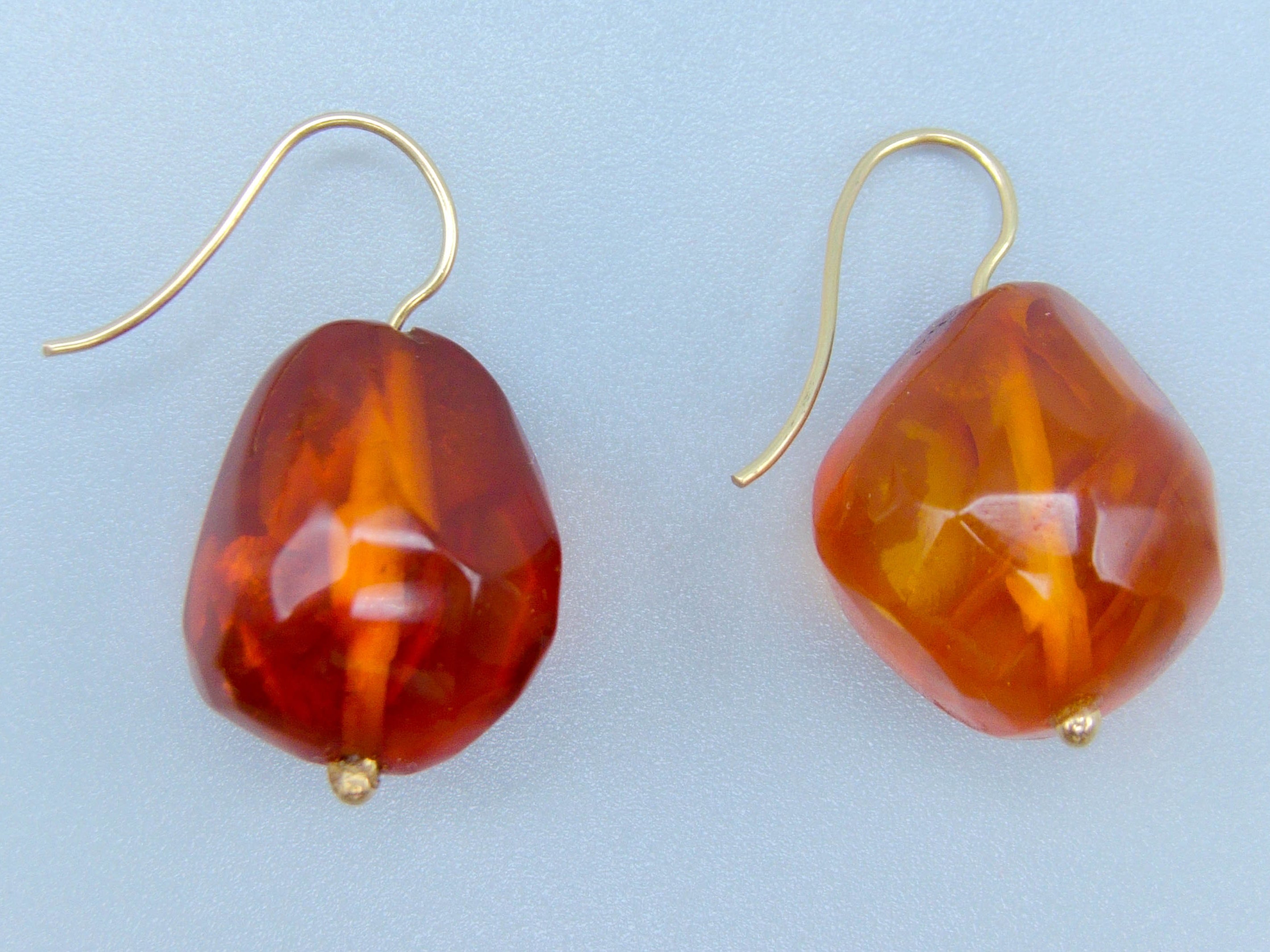baltic amber, amber, antique, amber beads, egg Yolk, amber Earrings, Muslim prayer beads حبيت الدورة ,العنبر الهندى