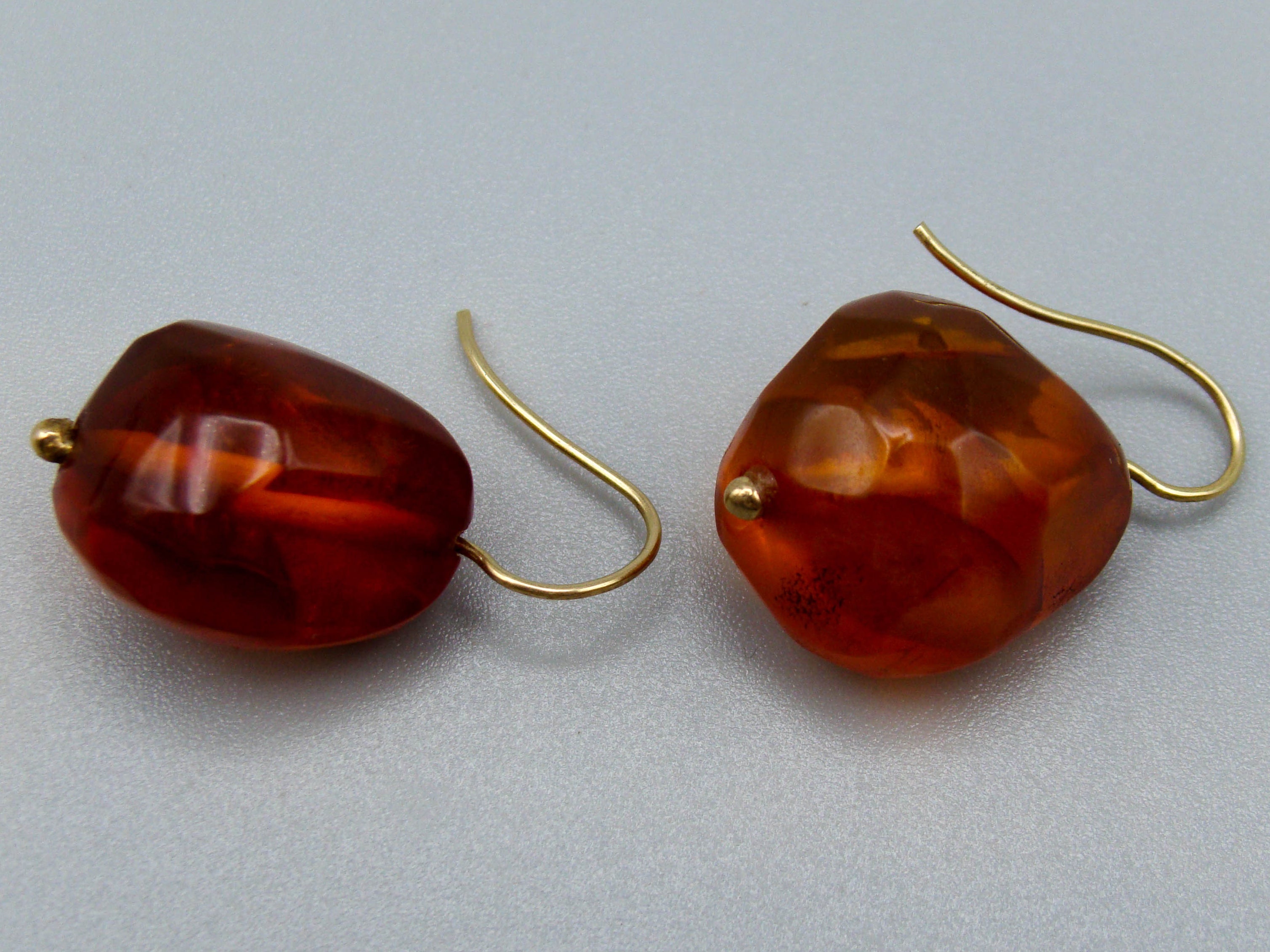 baltic amber, amber, antique, amber beads, egg Yolk, amber Earrings, Muslim prayer beads حبيت الدورة ,العنبر الهندى