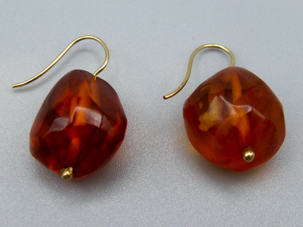 baltic amber, amber, antique, amber beads, egg Yolk, amber Earrings, Muslim prayer beads حبيت الدورة ,العنبر الهندى