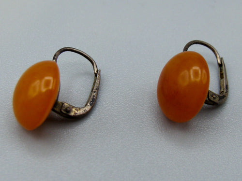 baltic amber, amber, antique, amber beads, egg Yolk, amber Earrings, Muslim prayer beads حبيت الدورة ,العنبر الهندى