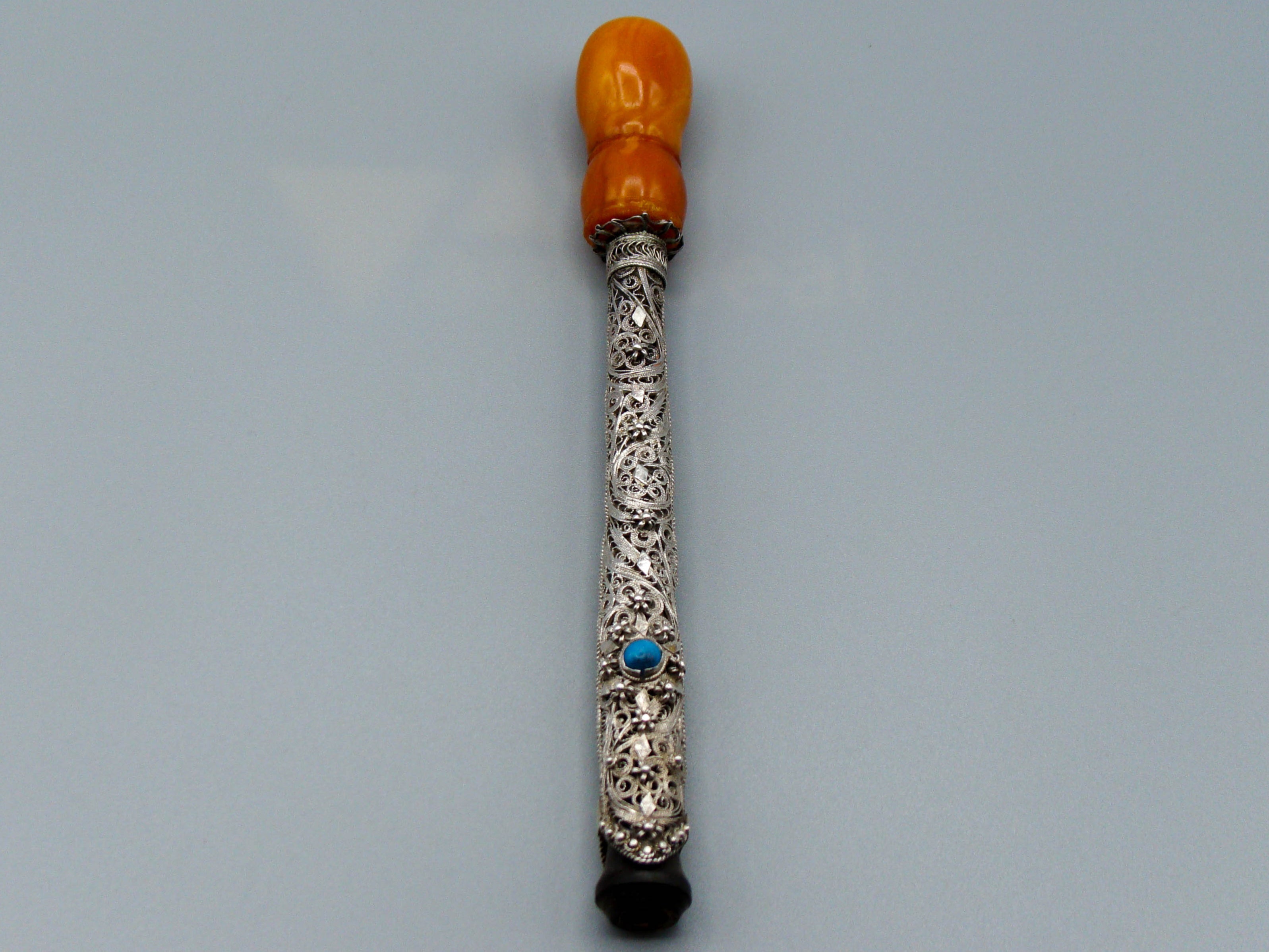 Antique Baltic egg yolk Natural Amber Hookah Mouthpiece - Kingdom of Antique Arts