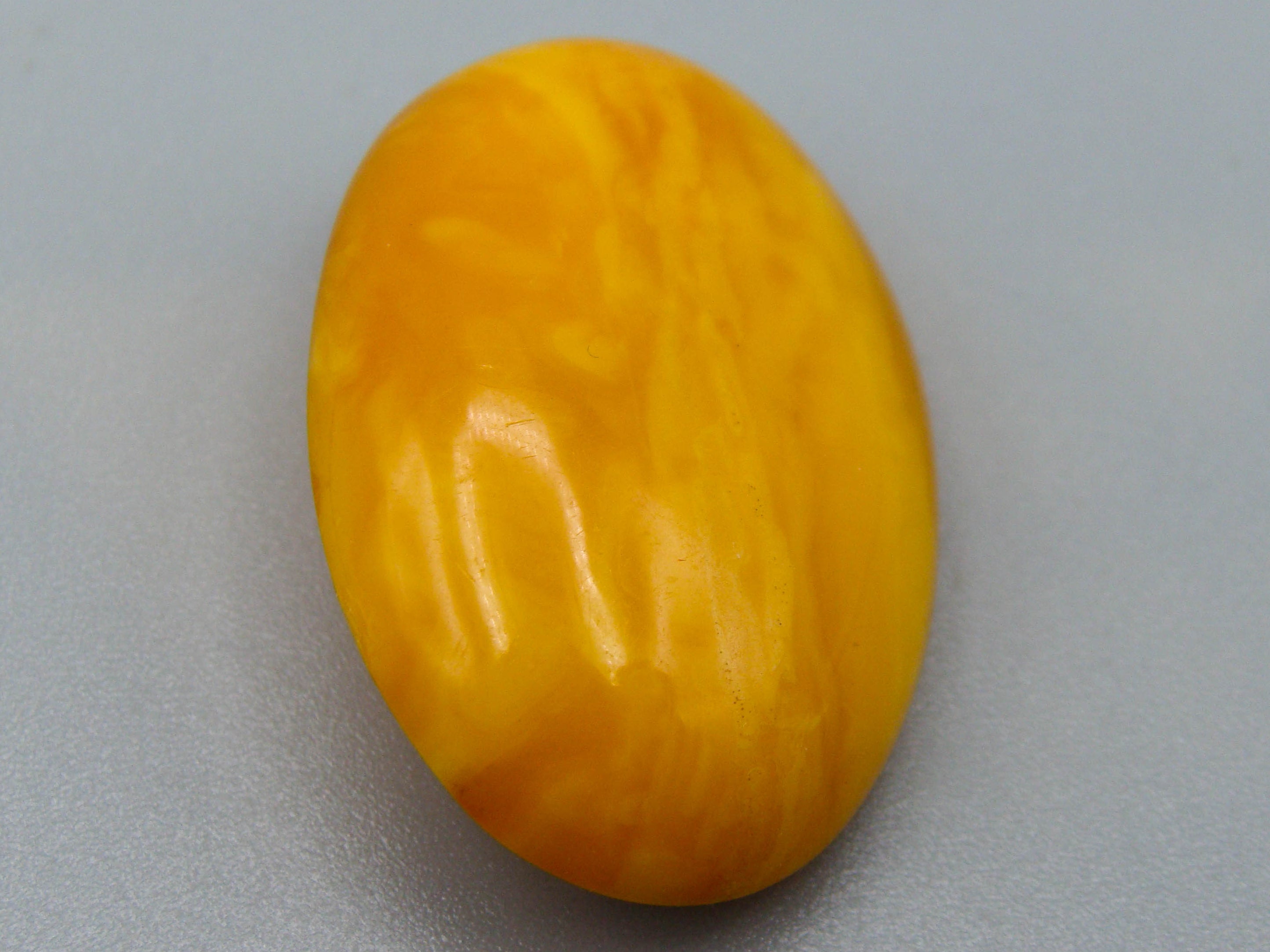 baltic amber, amber, antique, amber beads, egg Yolk, amber Brooch, Muslim prayer beads حبيت الدورة ,العنبر الهندى