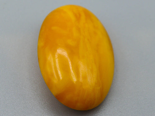 baltic amber, amber, antique, amber beads, egg Yolk, amber Brooch, Muslim prayer beads حبيت الدورة ,العنبر الهندى