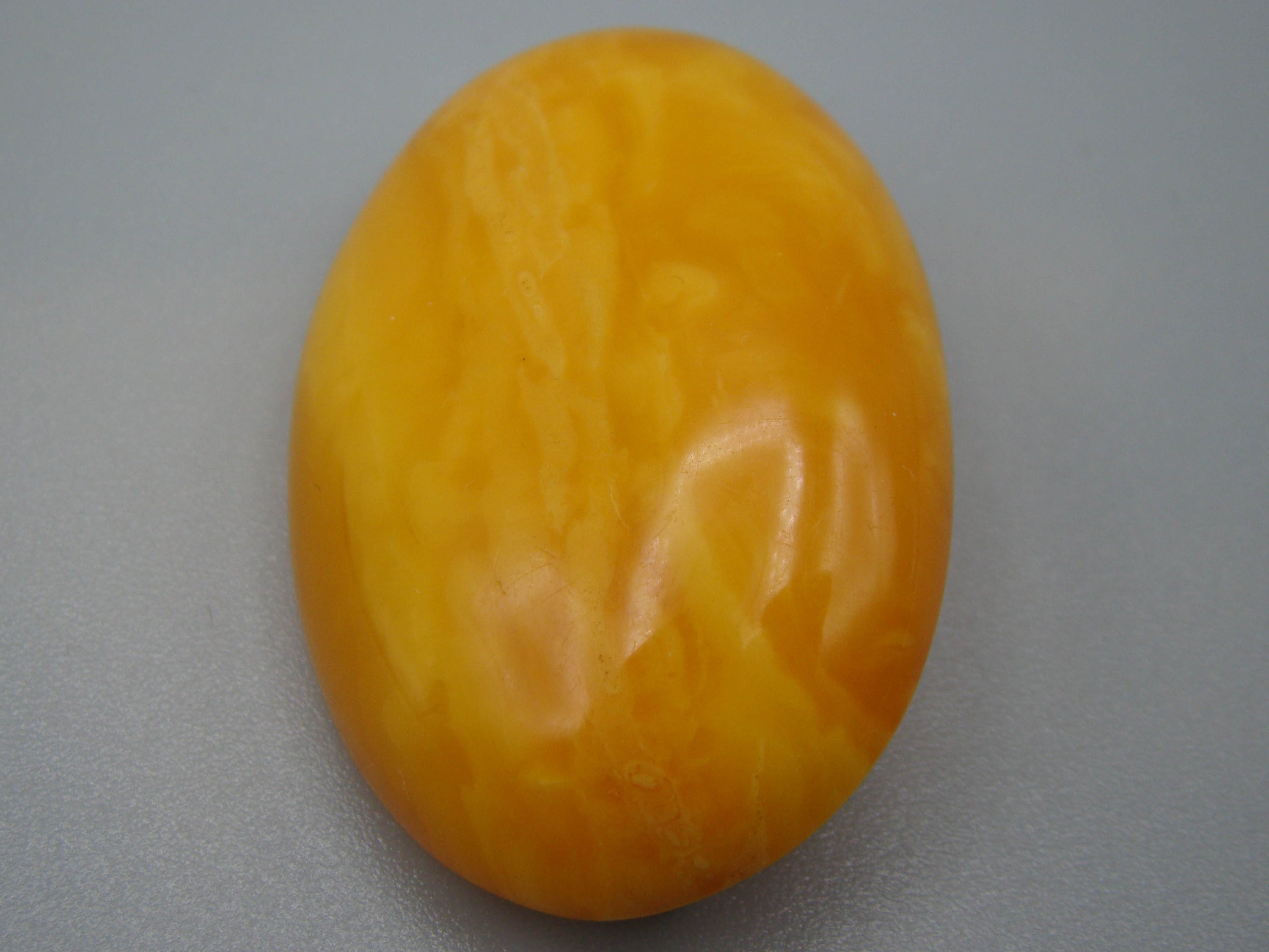 baltic amber, amber, antique, amber beads, egg Yolk, amber Brooch, Muslim prayer beads حبيت الدورة ,العنبر الهندى