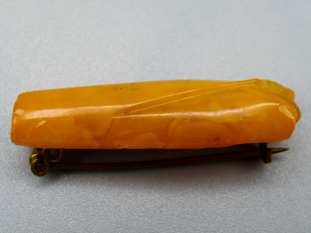 baltic amber, amber, antique, amber beads, egg Yolk, amber Brooch, Muslim prayer beads حبيت الدورة ,العنبر الهندى