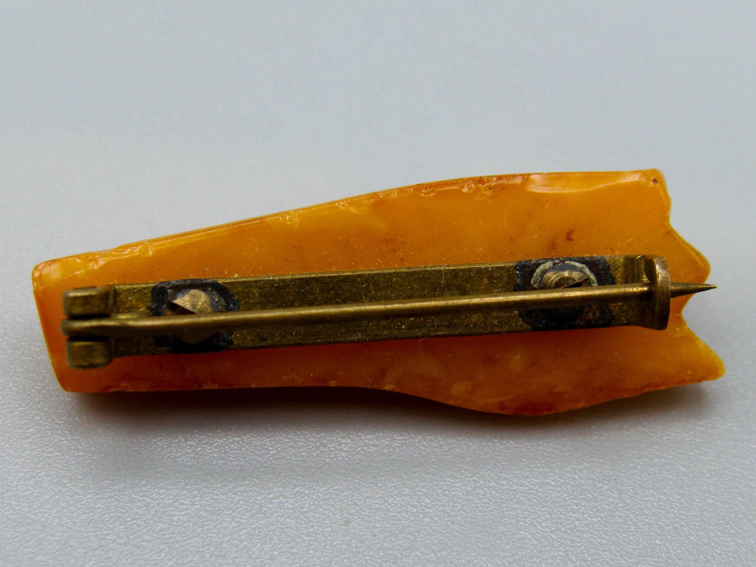 baltic amber, amber, antique, amber beads, egg Yolk, amber Brooch, Muslim prayer beads حبيت الدورة ,العنبر الهندى