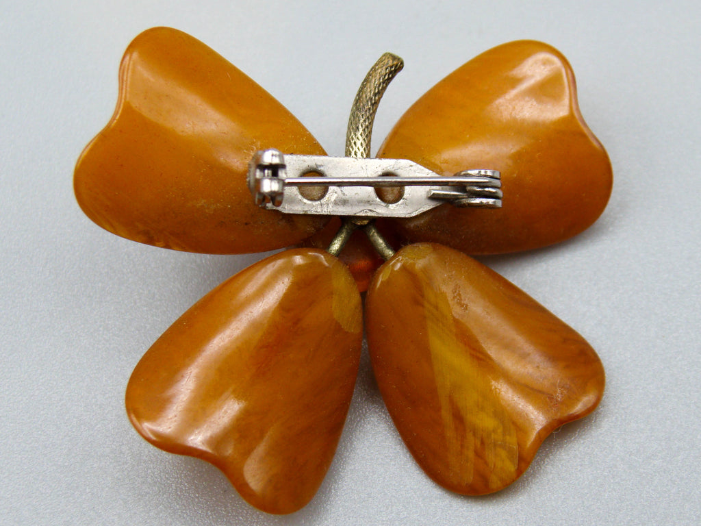 baltic amber, amber, antique, amber beads, egg Yolk, amber Brooch, Muslim prayer beads حبيت الدورة ,العنبر الهندى