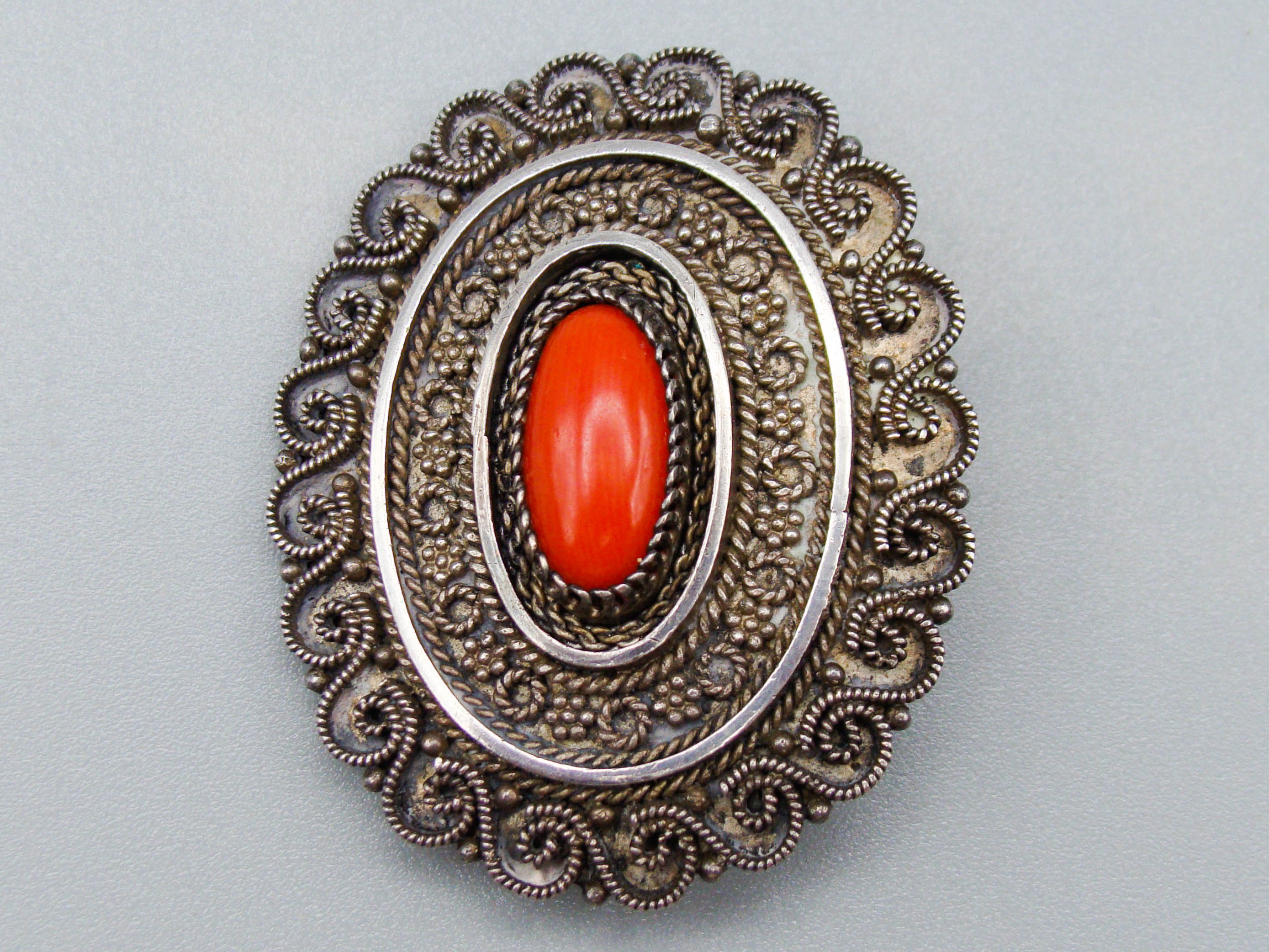 antique coral, natural coral, undyed coral, red coral, blood red coral, Italian coral, pacific coral, Sardinian Coral, Coral brooch, Coral earrings, coral pendant, sea coral, Silver 925