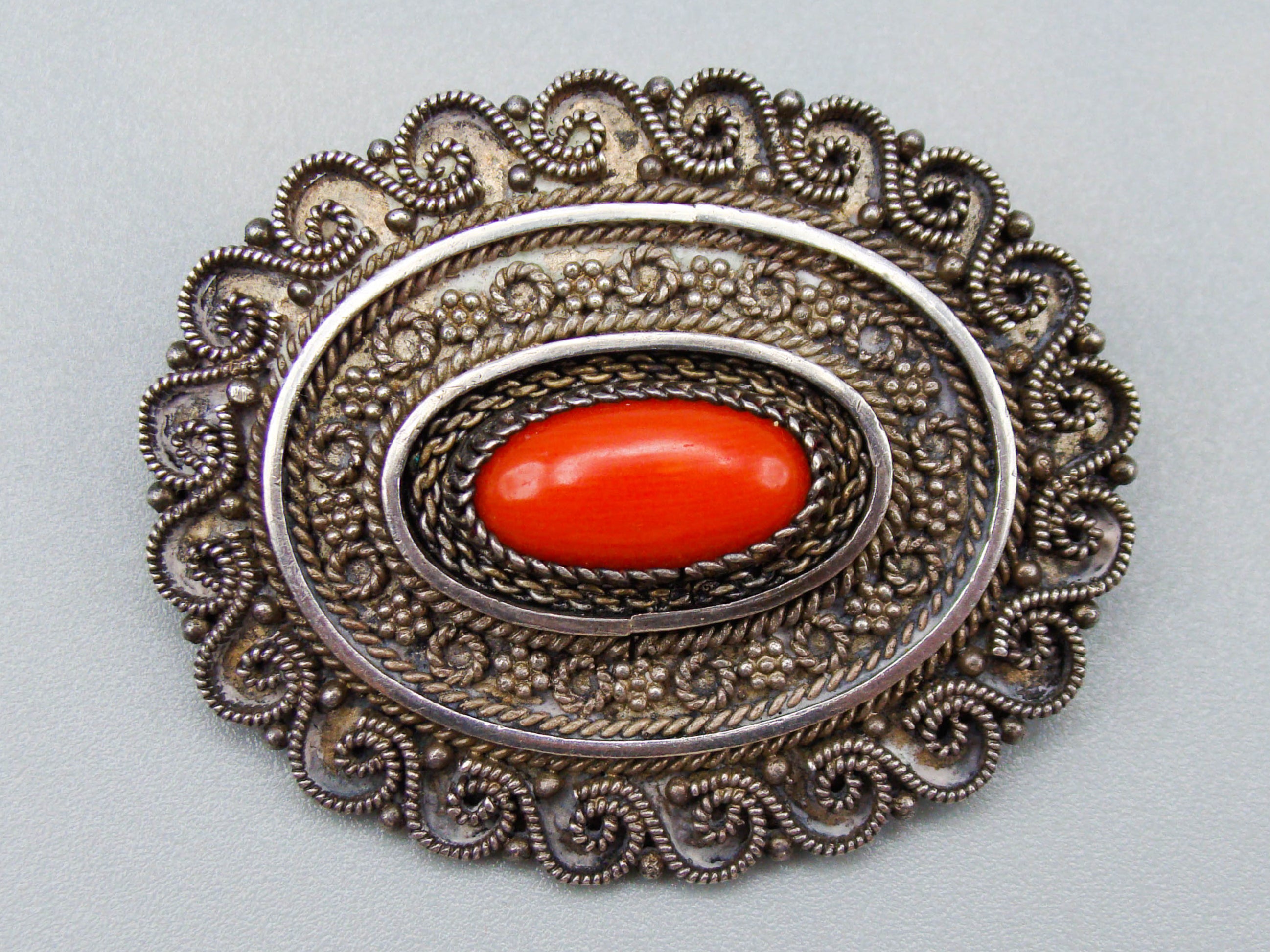 antique coral, natural coral, undyed coral, red coral, blood red coral, Italian coral, pacific coral, Sardinian Coral, Coral brooch, Coral earrings, coral pendant, sea coral, Silver 925
