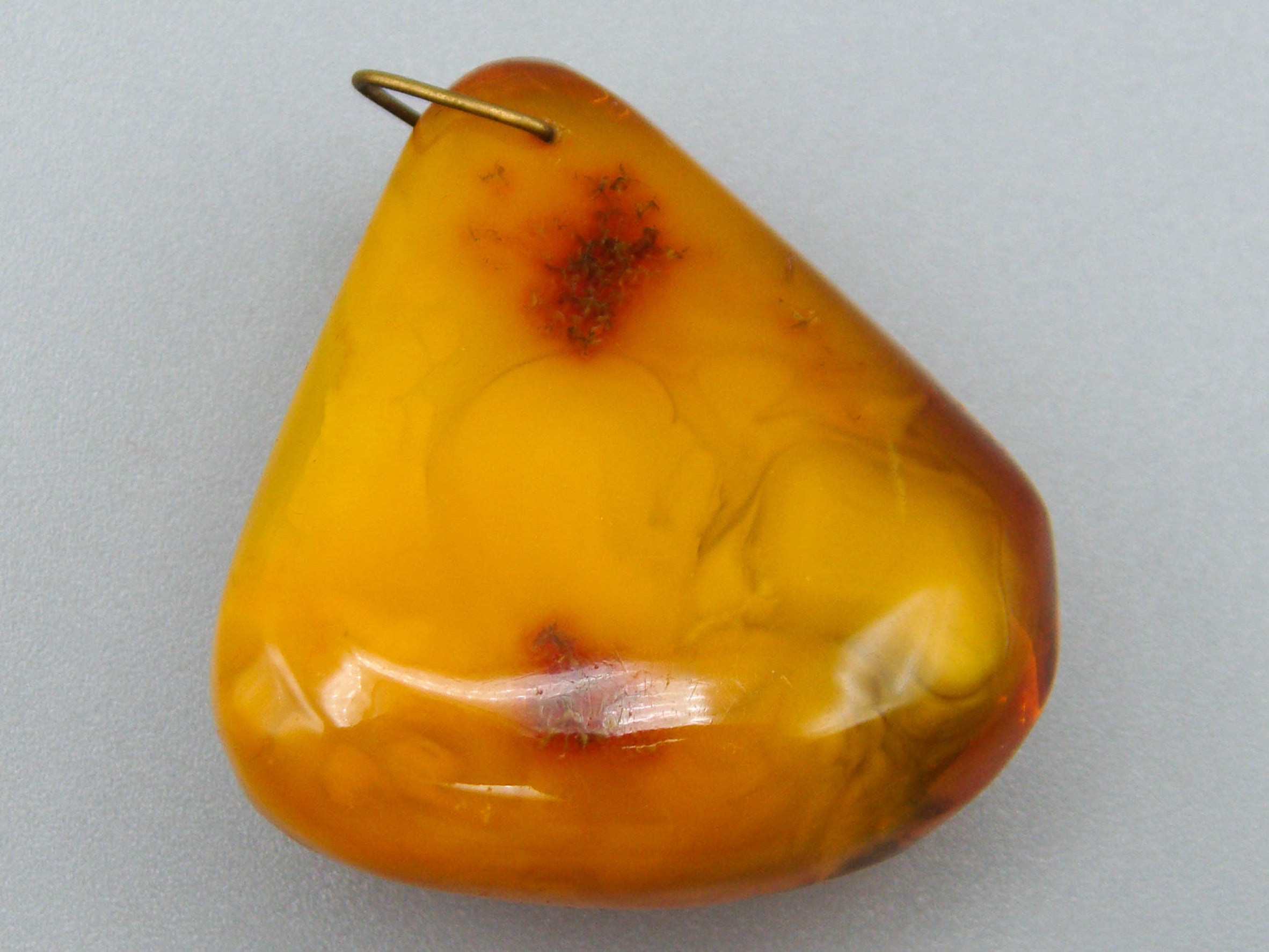 Antique Baltic Natural Amber Pendant - Kingdom of Antique Arts
