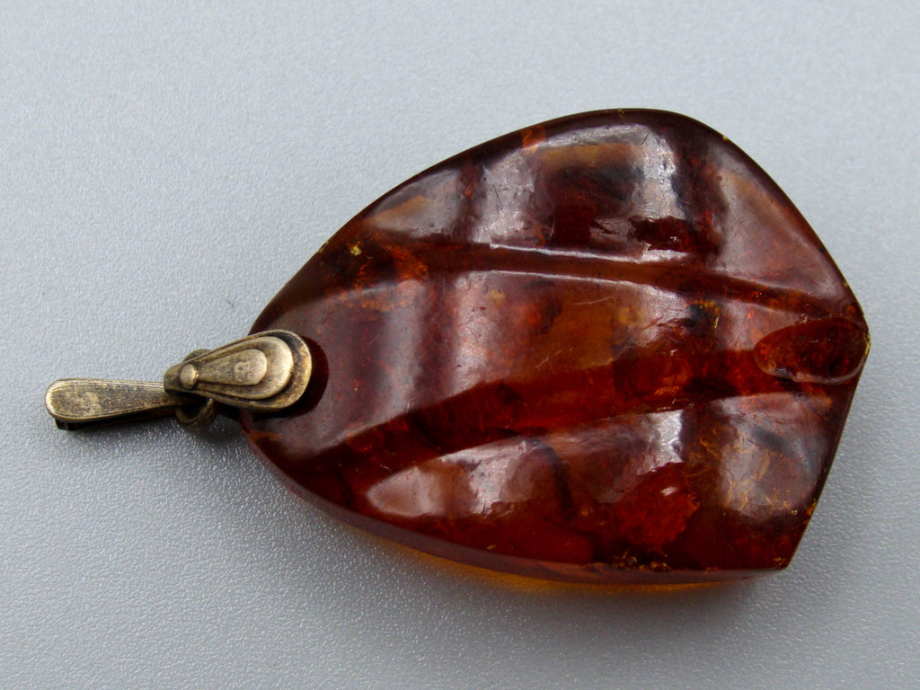 Antique Baltic Natural Amber Pendant - Kingdom of Antique Arts