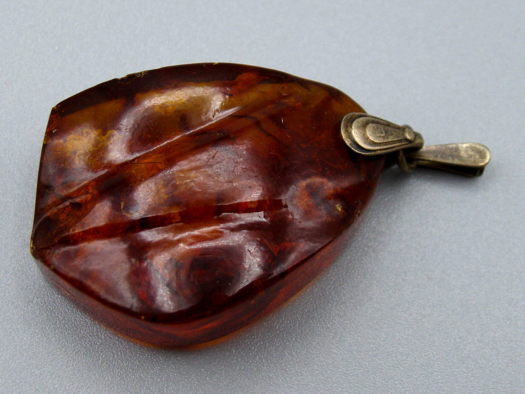 Antique Baltic Natural Amber Pendant - Kingdom of Antique Arts