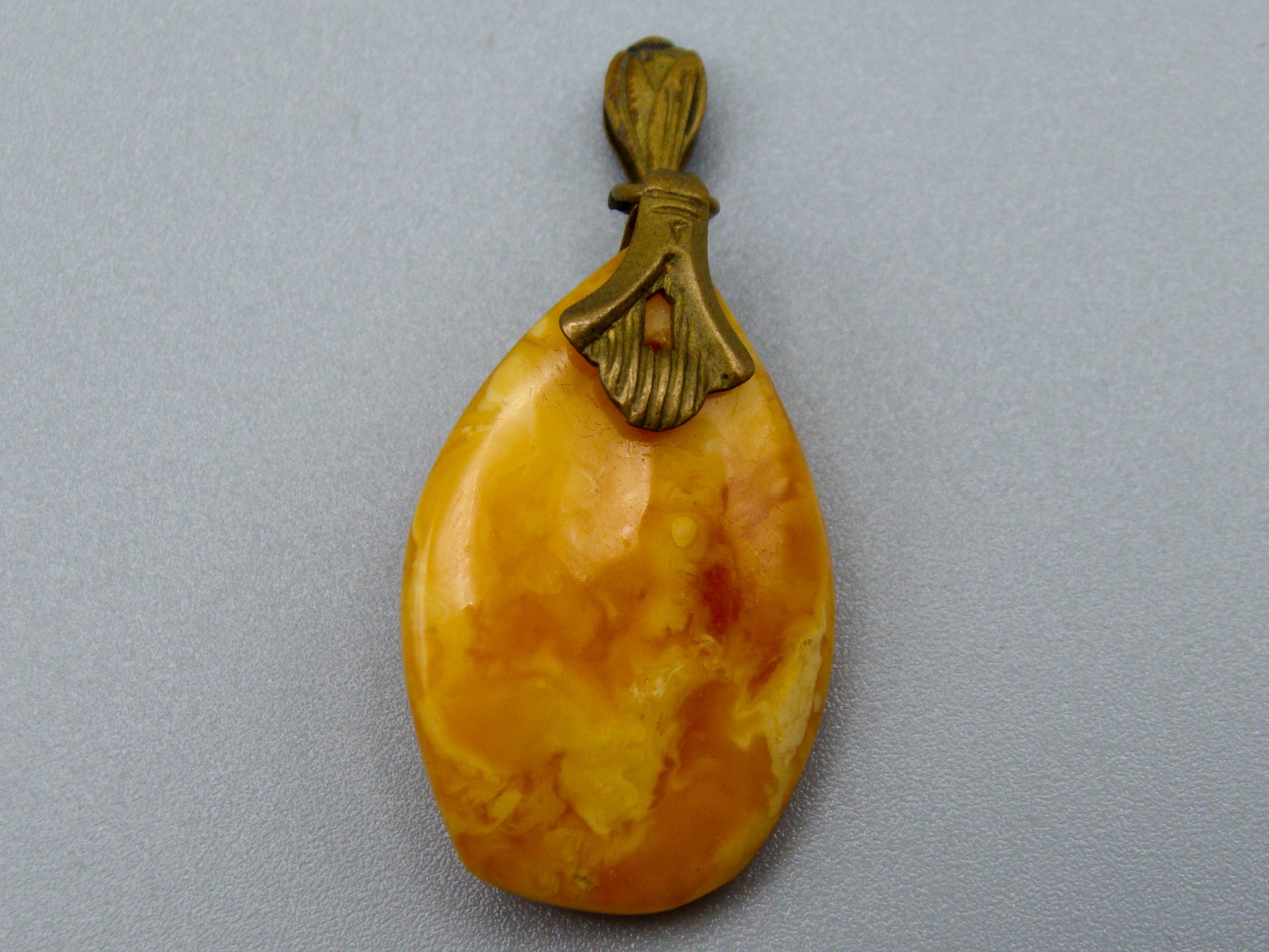 Antique Baltic Natural Amber Pendant - Kingdom of Antique Arts