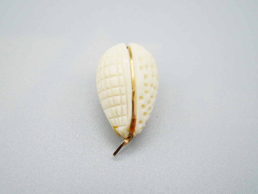 Antique Ivory, Natural Ivory, Mediterranean Ivory, handcarved Ivory, Asien Ivory, Elephant Ivory, Ivory Chain, Ivory Pendant, Gold 18K