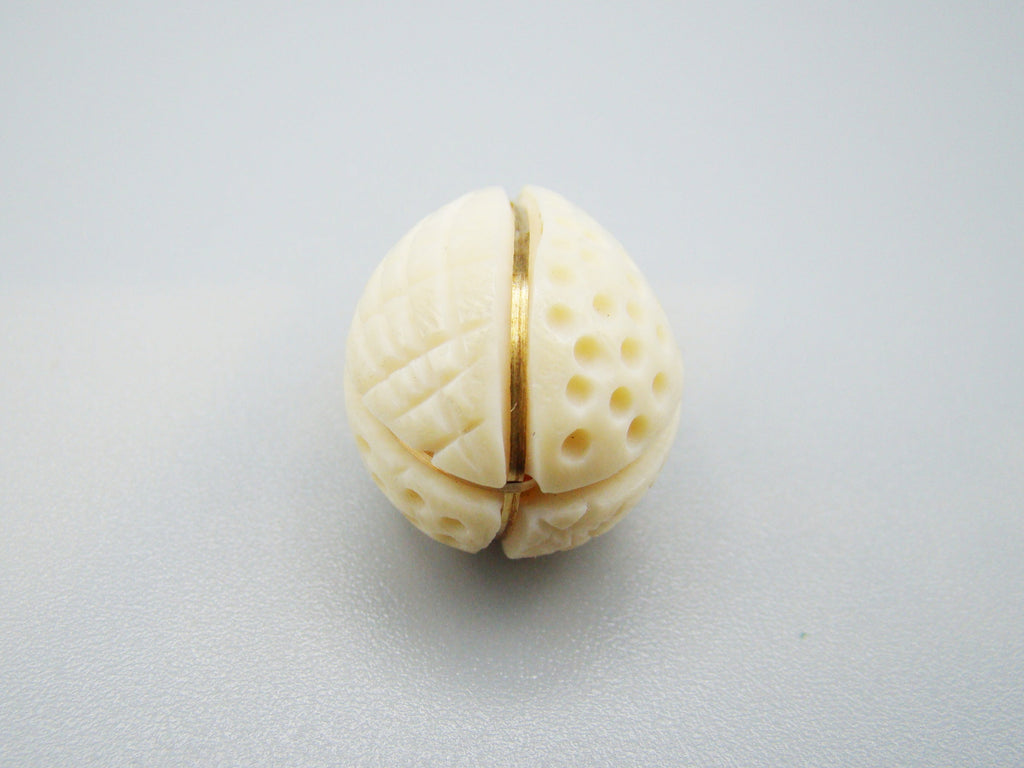 Antique Ivory, Natural Ivory, Mediterranean Ivory, handcarved Ivory, Asien Ivory, Elephant Ivory, Ivory Chain, Ivory Pendant, Gold 18K