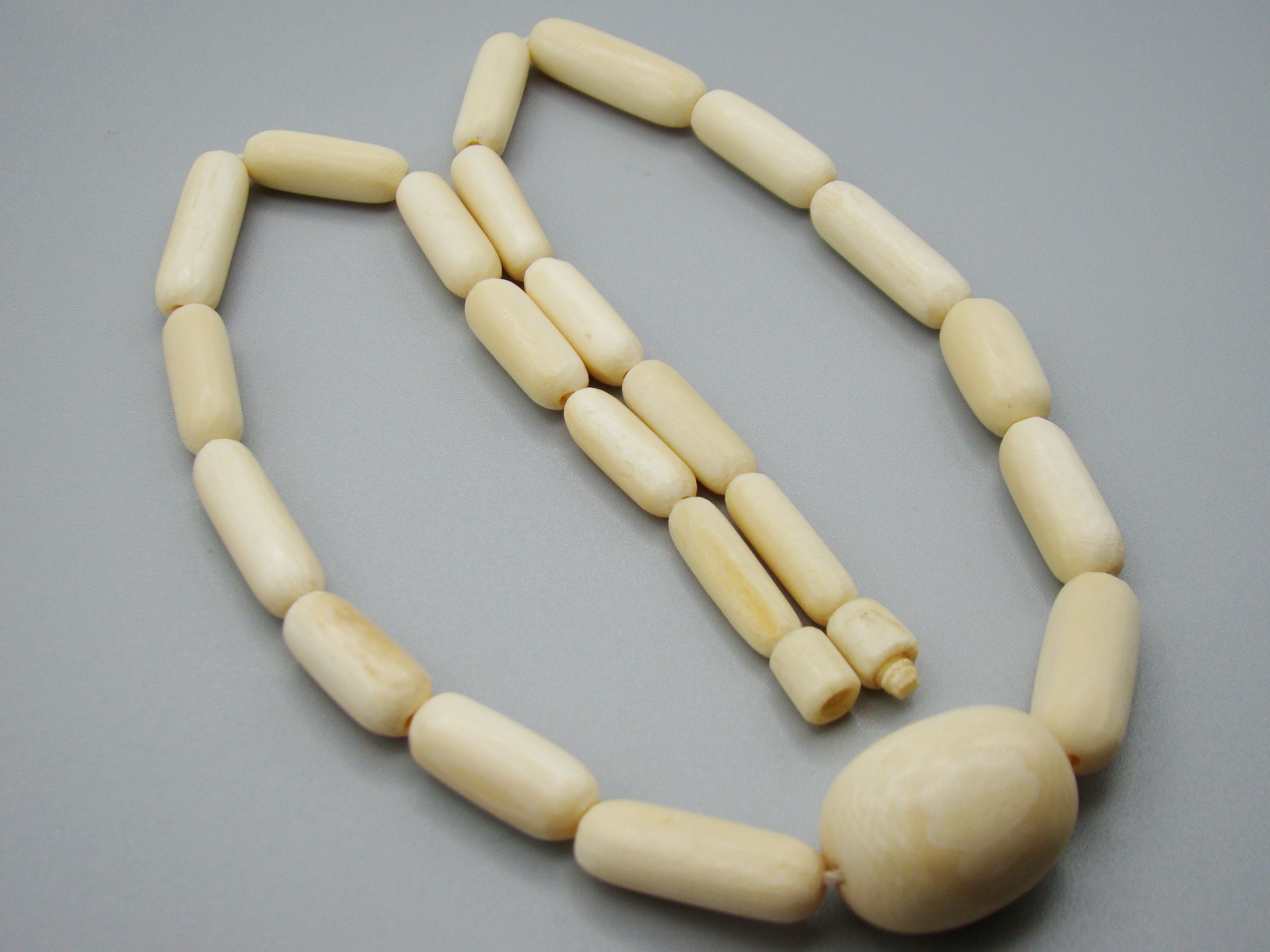 Antique Ivory, Natural Ivory, Ivory Necklace, Mediterranean Ivory, handcarved Ivory, Asien Ivory, Elephant Ivory, Ivory Chain