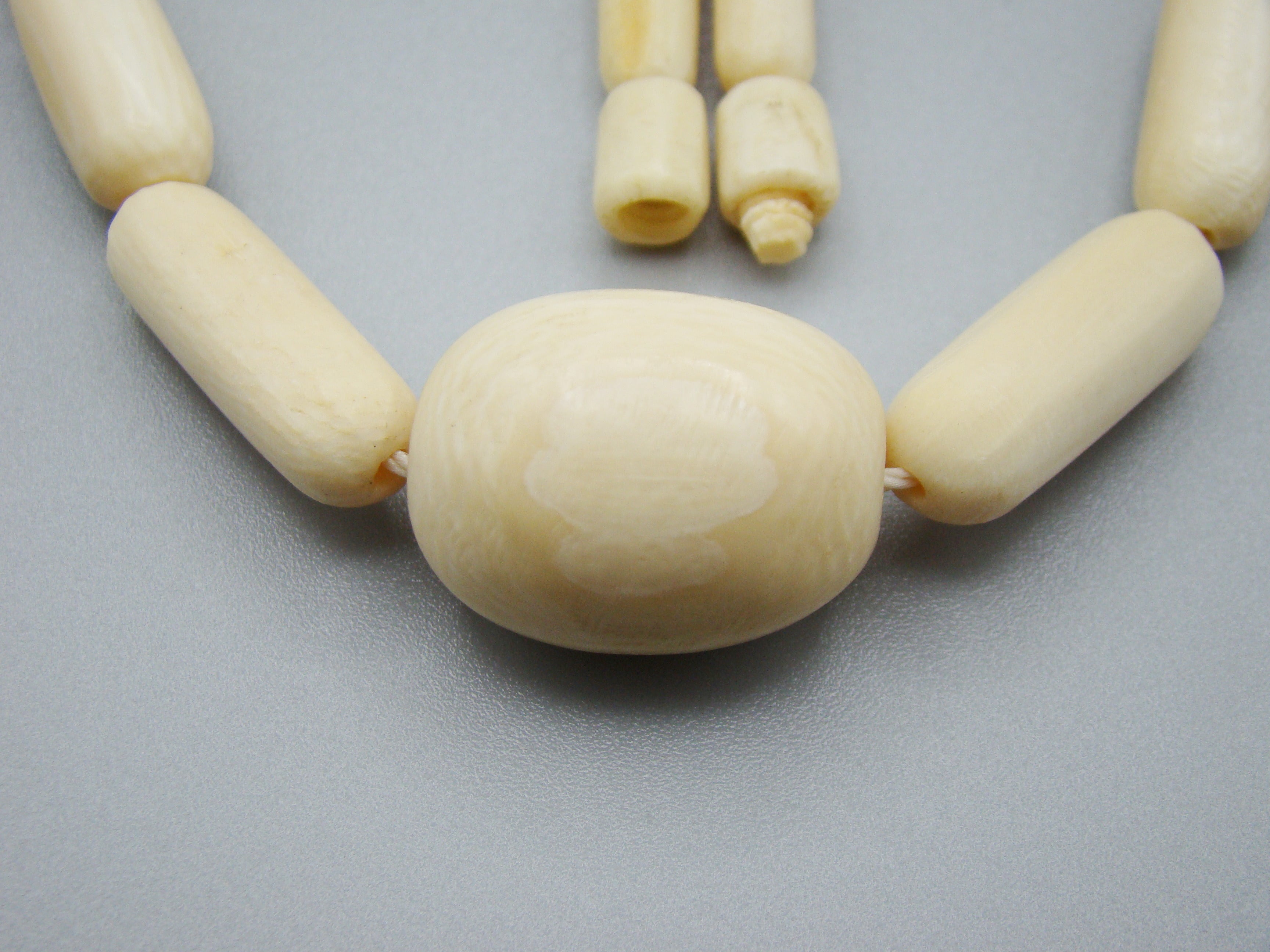 Antique Ivory, Natural Ivory, Ivory Necklace, Mediterranean Ivory, handcarved Ivory, Asien Ivory, Elephant Ivory, Ivory Chain