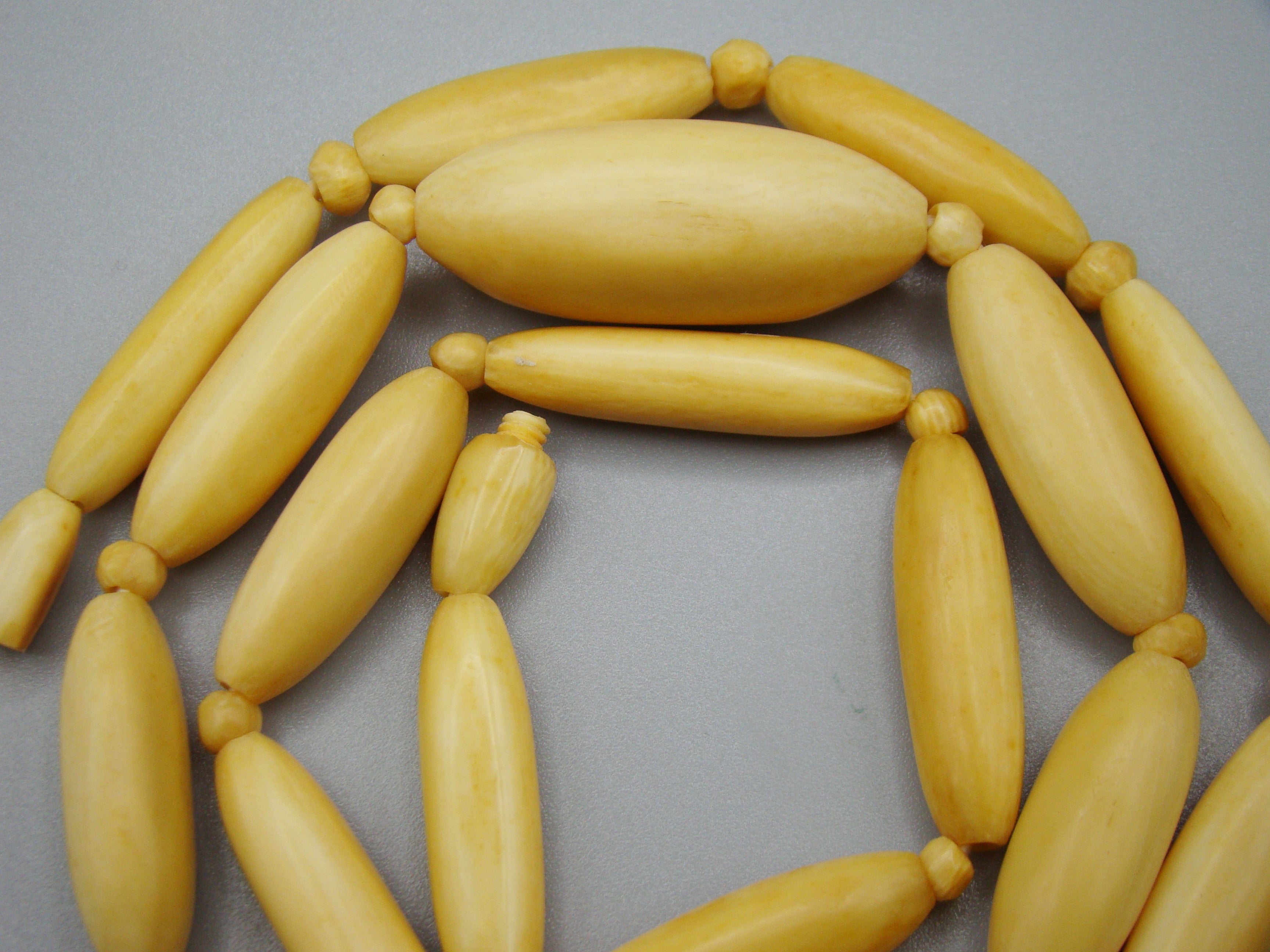 Antique Ivory, Natural Ivory, Ivory Necklace, Mediterranean Ivory, handcarved Ivory, Asien Ivory, Elephant Ivory, Ivory Chain