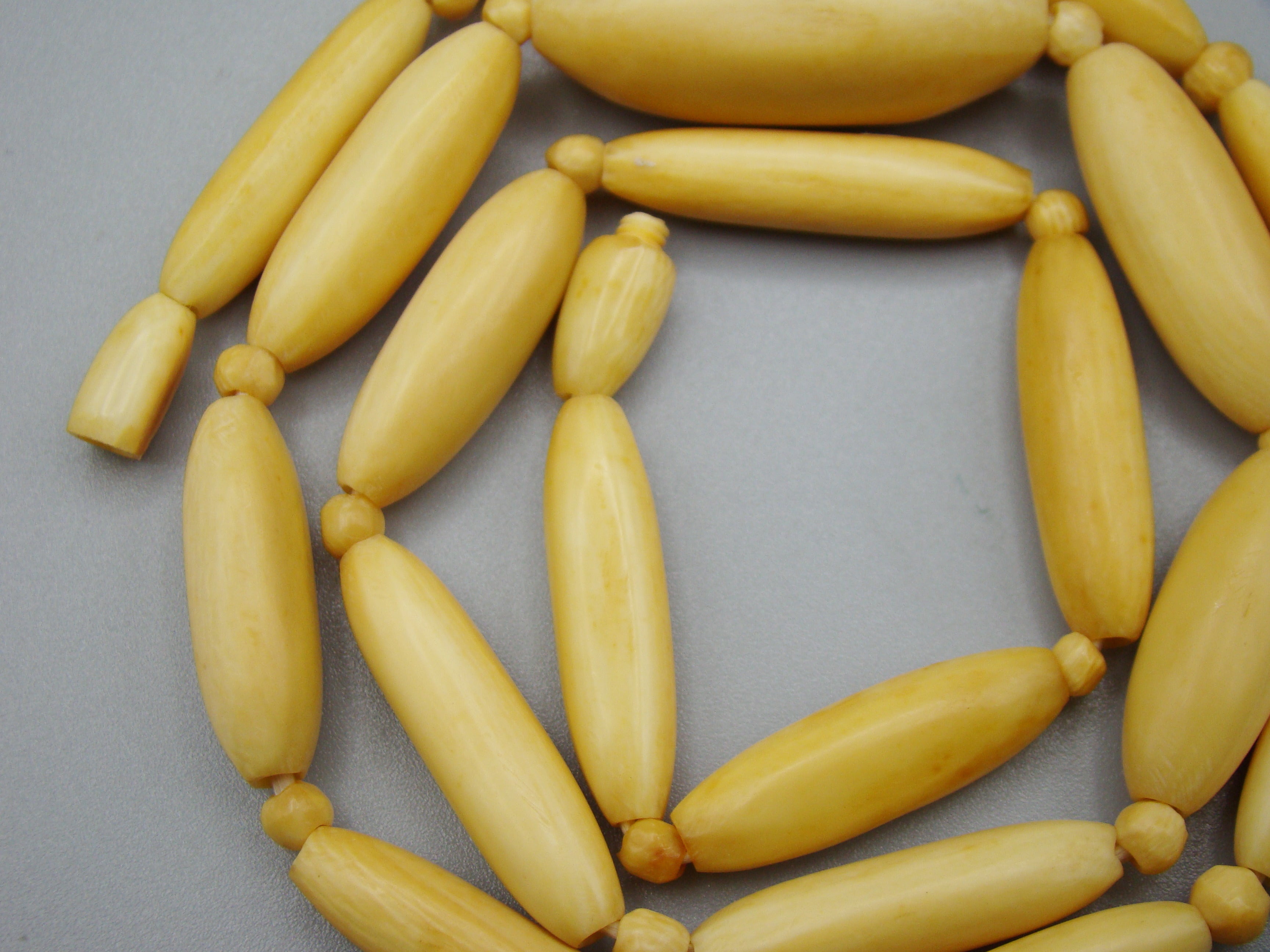 Antique Ivory, Natural Ivory, Ivory Necklace, Mediterranean Ivory, handcarved Ivory, Asien Ivory, Elephant Ivory, Ivory Chain