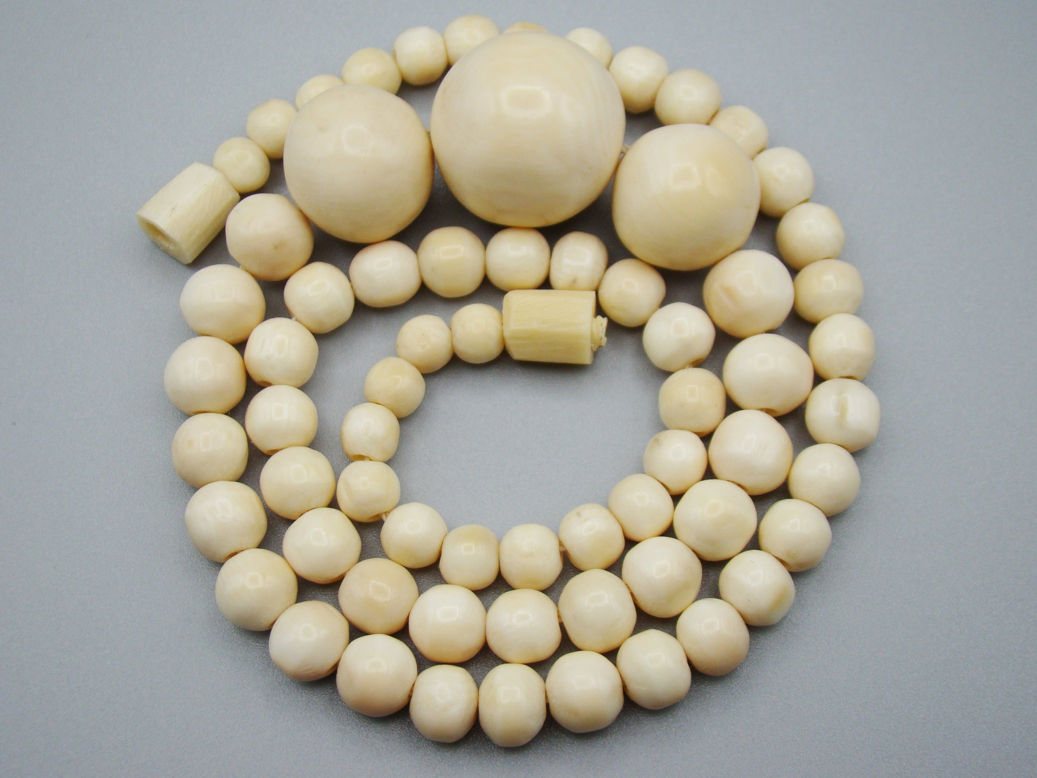 Antique Ivory, Natural Ivory, Ivory Necklace, Mediterranean Ivory, handcarved Ivory, Asien Ivory, Elephant Ivory, Ivory Chain