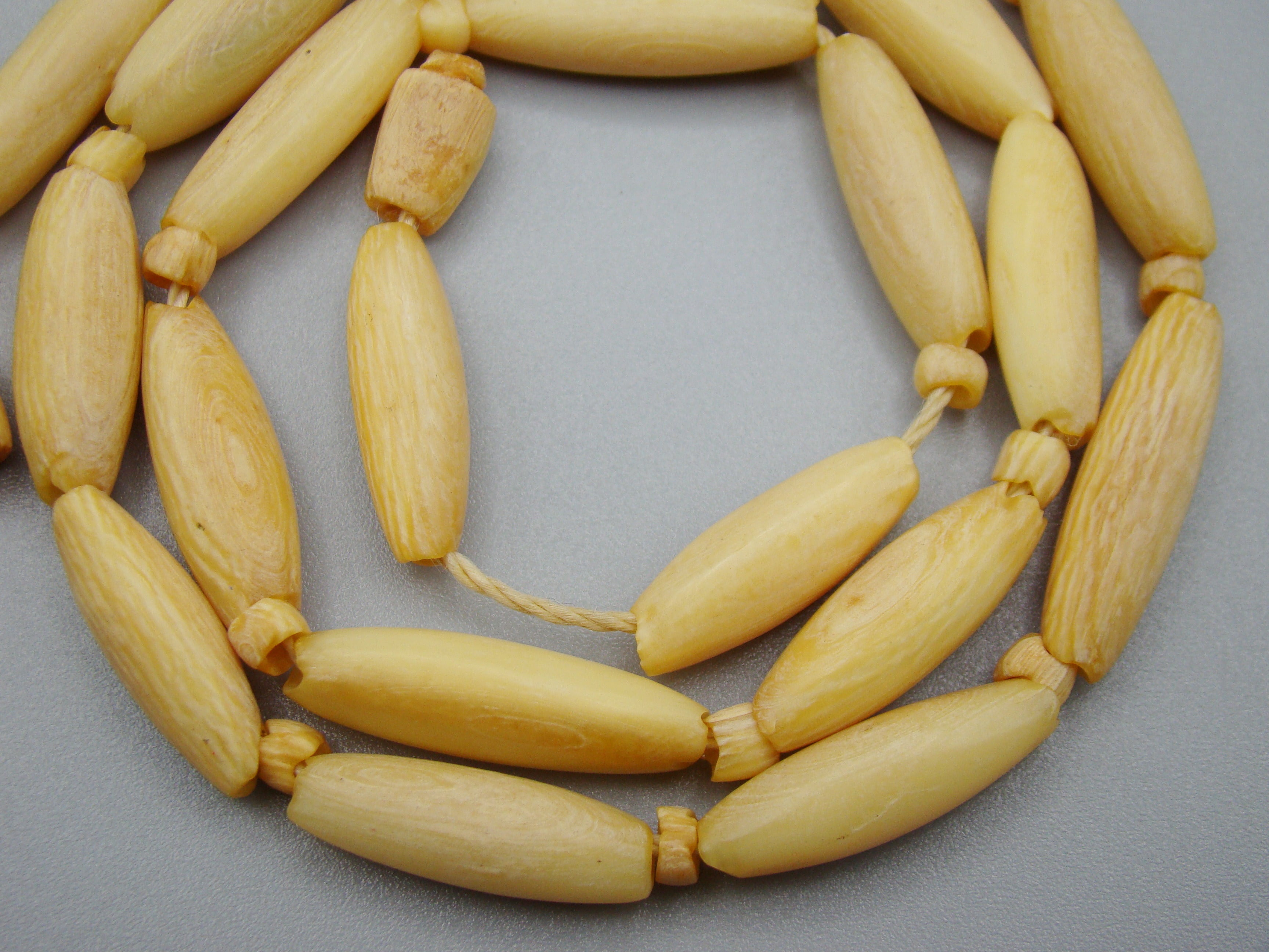 Antique Ivory, Natural Ivory, Ivory Necklace, Mediterranean Ivory, handcarved Ivory, Asien Ivory, Elephant Ivory, Ivory Chain