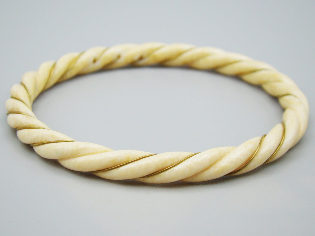 Antique Ivory, Natural Ivory, Ivory Bracelet, Mediterranean Ivory, handcarved Ivory, Asien Ivory, Elephant Ivory