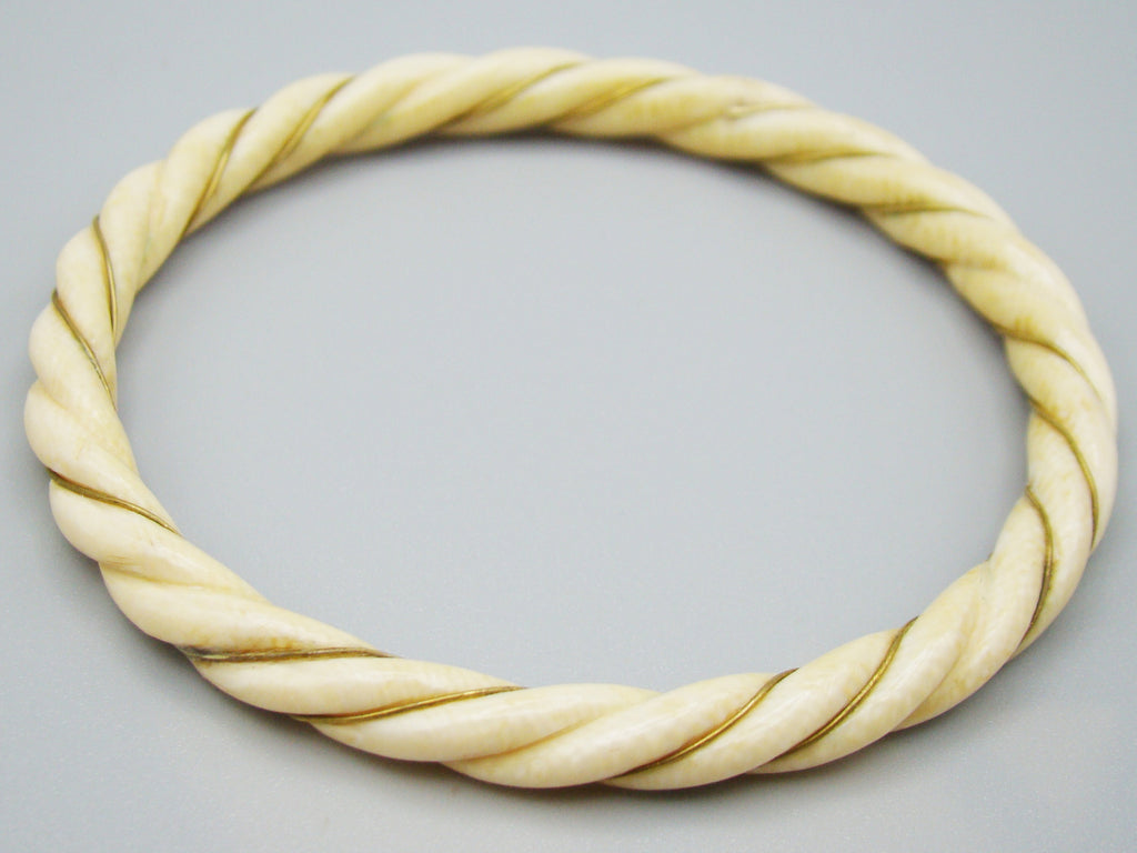 Antique Ivory, Natural Ivory, Ivory Bracelet, Mediterranean Ivory, handcarved Ivory, Asien Ivory, Elephant Ivory
