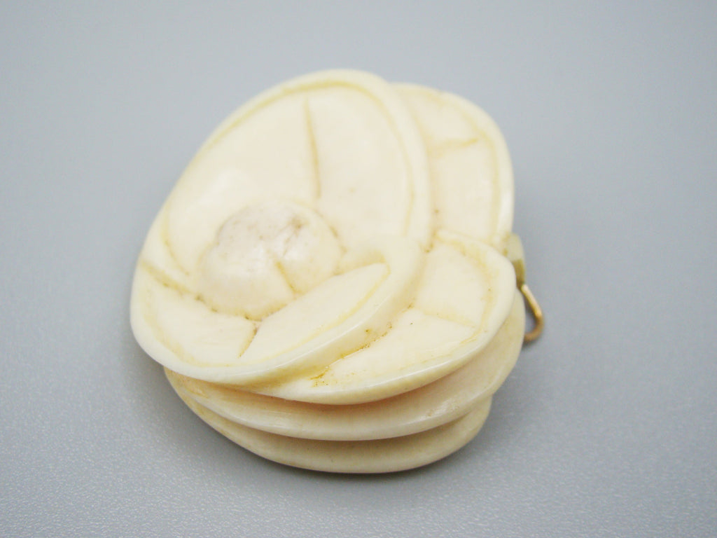Antique Ivory, Natural Ivory, Mediterranean Ivory, handcarved Ivory, Asien Ivory, Elephant Ivory, Ivory Chain, Ivory Pendant, Gold 18K