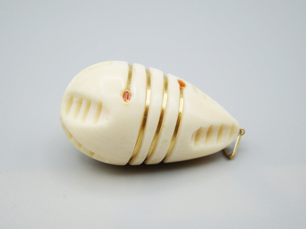 Antique Ivory, Natural Ivory, Mediterranean Ivory, handcarved Ivory, Asien Ivory, Elephant Ivory, Ivory Chain, Ivory Pendant, Gold 18K